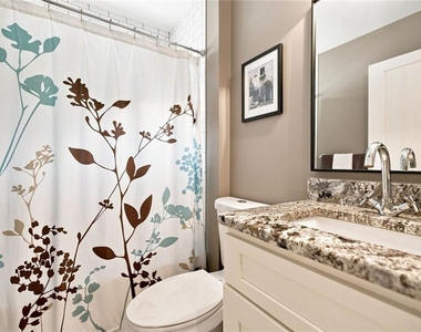379 Patterson Avenue Se - Photo Thumbnail 22