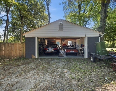379 Patterson Avenue Se - Photo Thumbnail 30