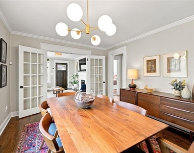 379 Patterson Avenue Se - Photo Thumbnail 7