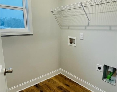 20 Strawberry Court - Photo Thumbnail 19