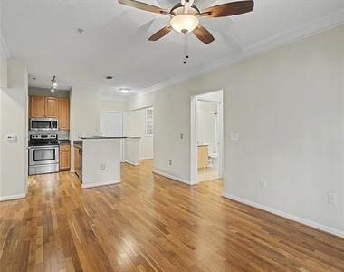 10 Perimeter Summit Boulevard Ne - Photo Thumbnail 9