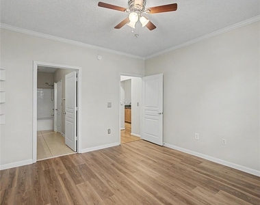 10 Perimeter Summit Boulevard Ne - Photo Thumbnail 13