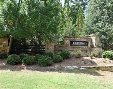 5245 Haven Crest Lane - Photo Thumbnail 2