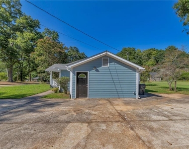 3849 Dillard Street - Photo Thumbnail 12