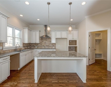 6220 Leeward Tide Court - Photo Thumbnail 13
