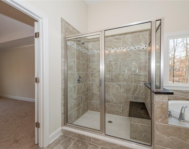 6220 Leeward Tide Court - Photo Thumbnail 26