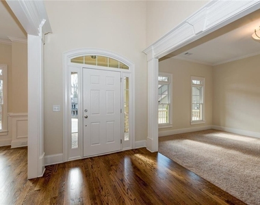 6220 Leeward Tide Court - Photo Thumbnail 7