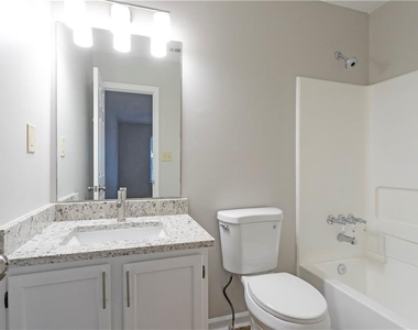 1041 Plantation Way Nw - Photo Thumbnail 13