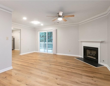 1041 Plantation Way Nw - Photo Thumbnail 2