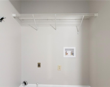 1041 Plantation Way Nw - Photo Thumbnail 14