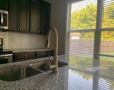213 Winterset Circle - Photo Thumbnail 21