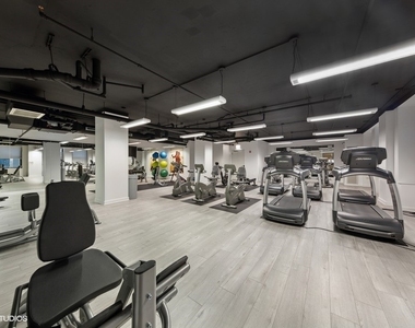 310 S Michigan Avenue - Photo Thumbnail 9