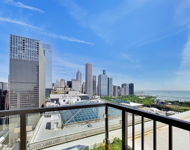 310 S Michigan Avenue - Photo Thumbnail 16