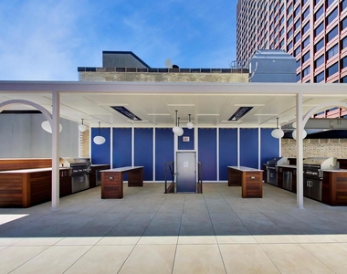 310 S Michigan Avenue - Photo Thumbnail 21
