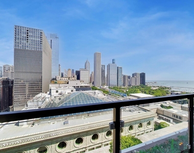 310 S Michigan Avenue - Photo Thumbnail 14