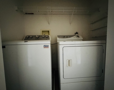 408 Clifton Lane - Photo Thumbnail 13