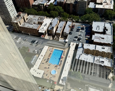 655 W Irving Park Road - Photo Thumbnail 19