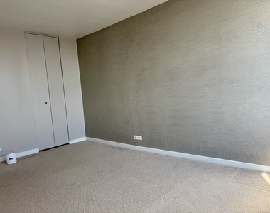 655 W Irving Park Road - Photo Thumbnail 16