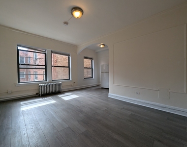 5417 N Kenmore Avenue - Photo Thumbnail 9