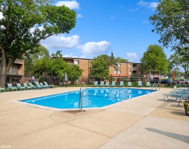 460 Eagle Road - Photo Thumbnail 4