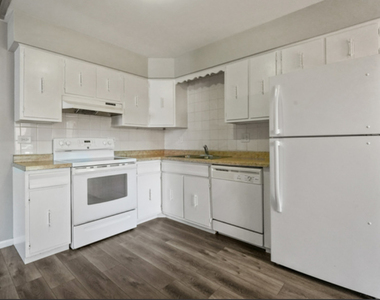 627 Chardonnay Lane - Photo Thumbnail 7