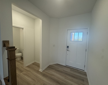 2605 Dundee Drive - Photo Thumbnail 26