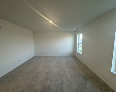 2605 Dundee Drive - Photo Thumbnail 23