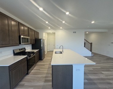 2605 Dundee Drive - Photo Thumbnail 10
