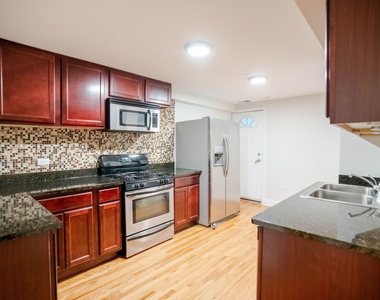 3057 W Grace Street - Photo Thumbnail 1