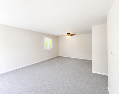 245 W Main Street - Photo Thumbnail 4