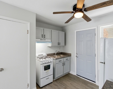 12300 S Elizabeth Street - Photo Thumbnail 4