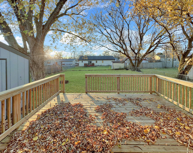 1815 Beach Road - Photo Thumbnail 7