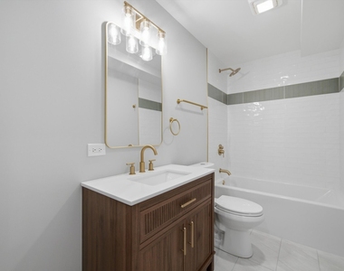 2442 W Wilson Avenue - Photo Thumbnail 7