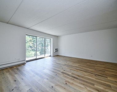 5125 Blodgett Avenue - Photo Thumbnail 6