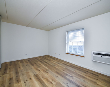 5125 Blodgett Avenue - Photo Thumbnail 11