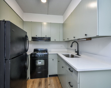 5125 Blodgett Avenue - Photo Thumbnail 8