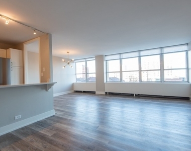 655 W Irving Park Road - Photo Thumbnail 4