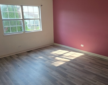 505 Nebraska Circle - Photo Thumbnail 9