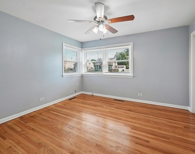 10350 Canterbury Street - Photo Thumbnail 8