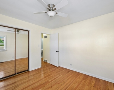 10350 Canterbury Street - Photo Thumbnail 14