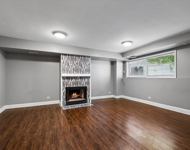 441 Park Ridge Lane - Photo Thumbnail 4