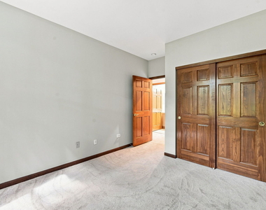 2532 Oneida Lane - Photo Thumbnail 18