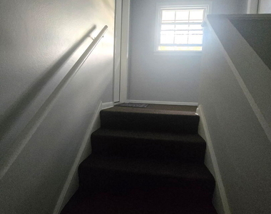 209 Washington Square - Photo Thumbnail 1