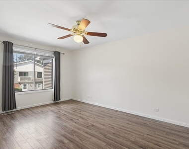415 Tyler Court - Photo Thumbnail 13