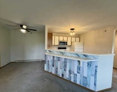 510 Cunat Boulevard - Photo Thumbnail 6
