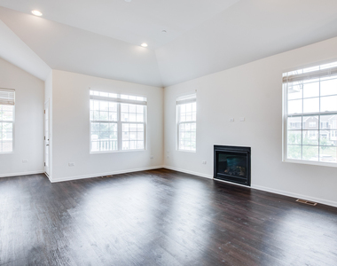4470 Monroe Court - Photo Thumbnail 2