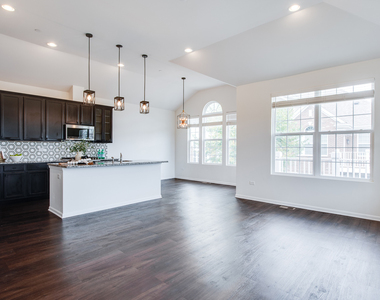 4470 Monroe Court - Photo Thumbnail 4