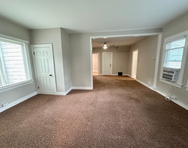438 Ada Street - Photo Thumbnail 10