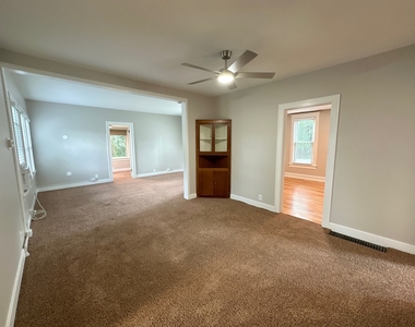 438 Ada Street - Photo Thumbnail 14