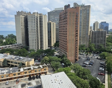 4800 S Chicago Beach Drive - Photo Thumbnail 17